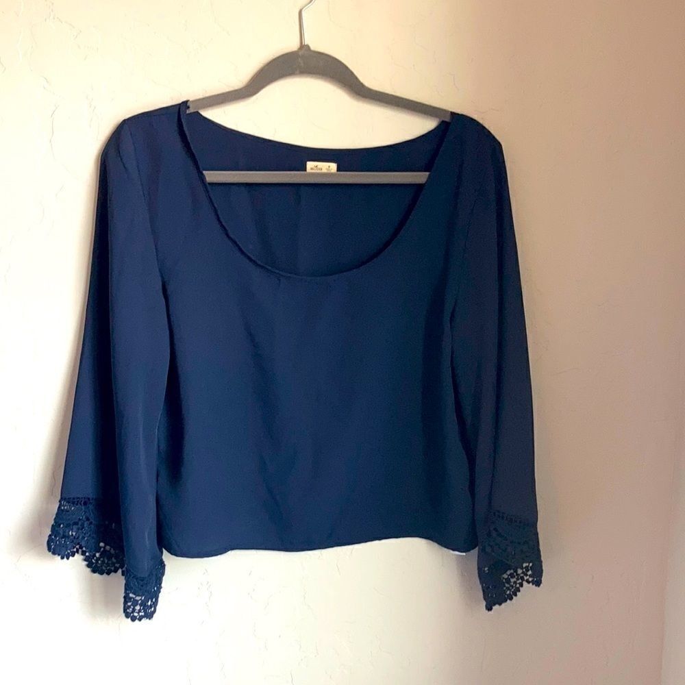 Hollister blue crop top 